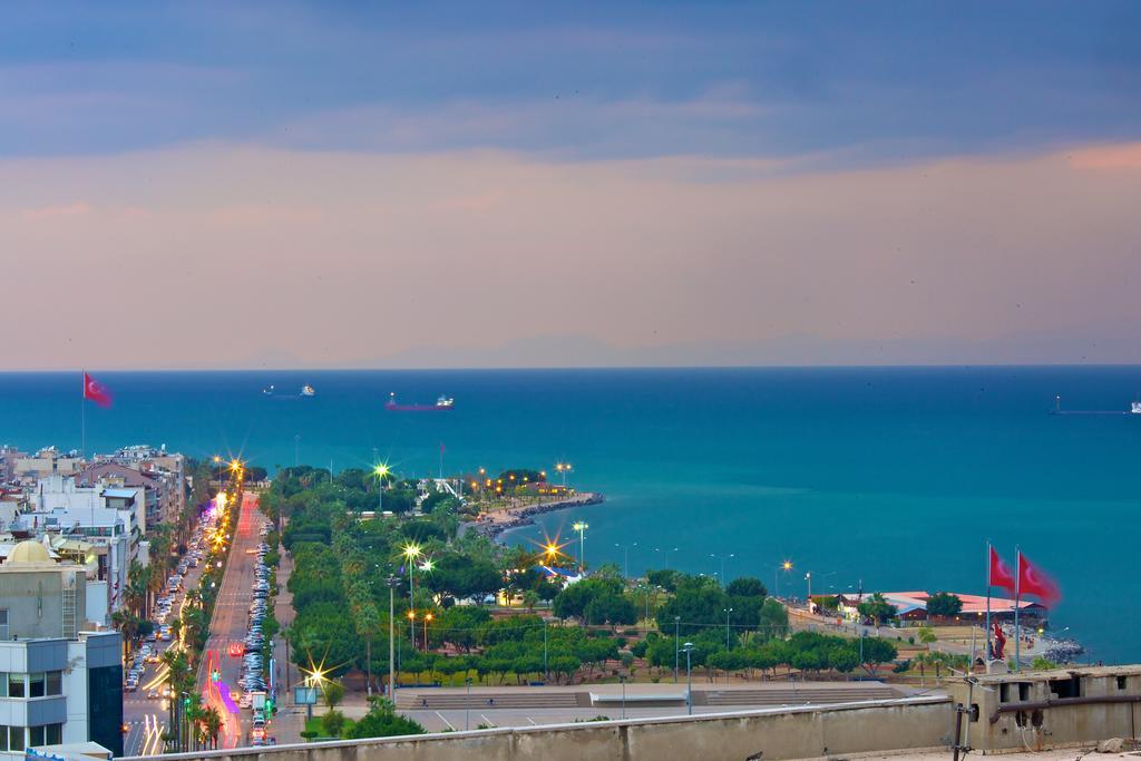 Ramada Iskenderun Hotel Exterior photo